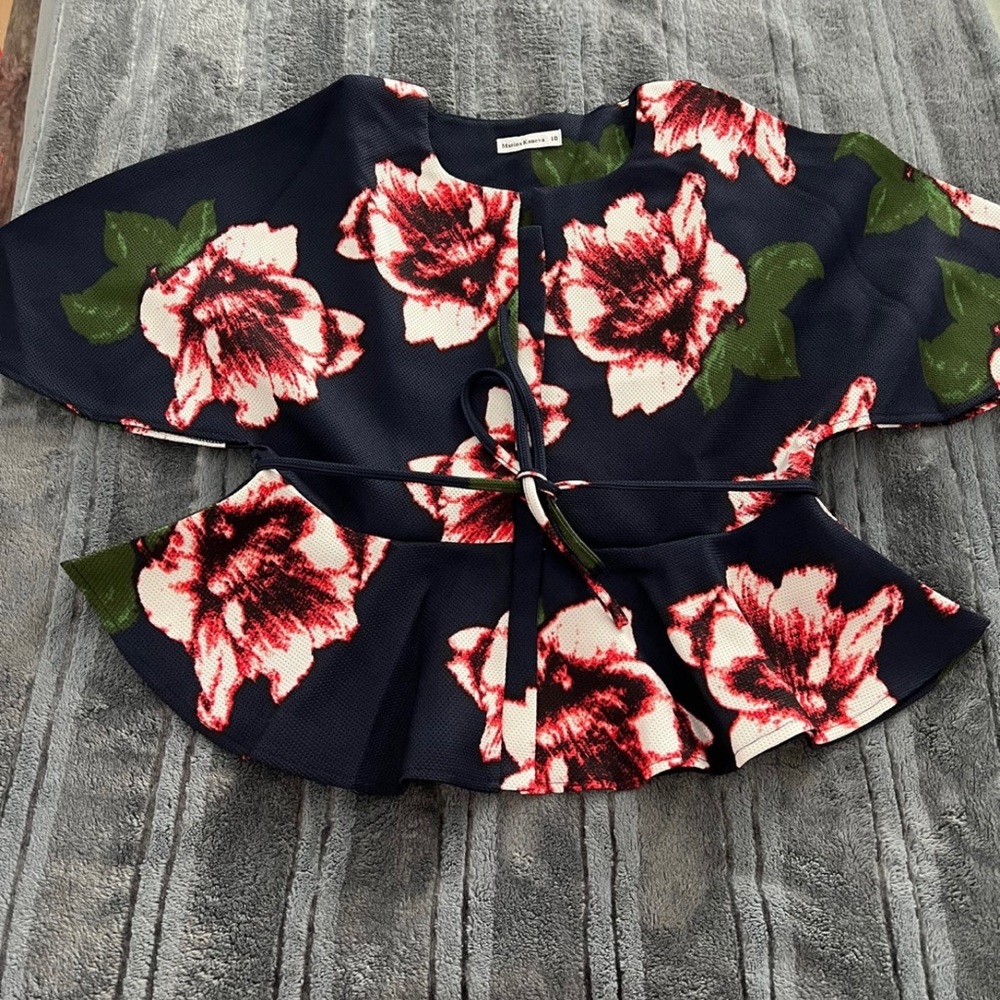 Marina Kaneva Flower zip up top Sz:10